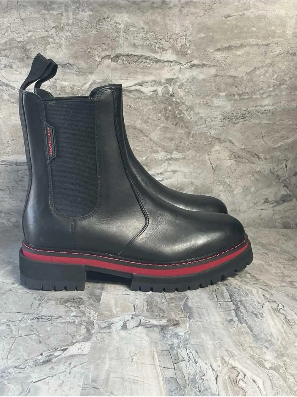 Kurt Geiger London Bear Chelsea Boots
